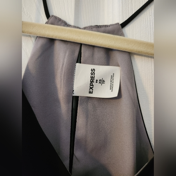 Reversible Express Blouse - Picture 7 of 8